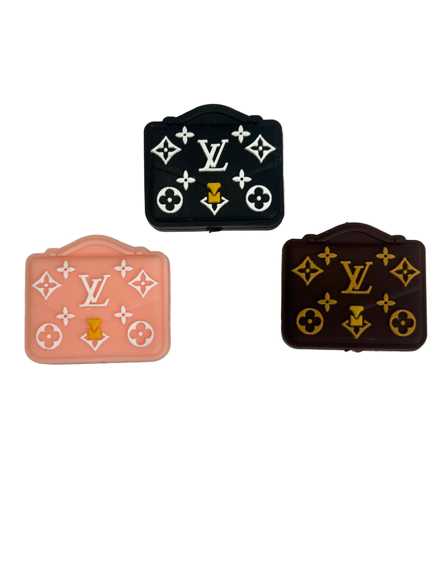 L Vee Purse short handle Focal Bead