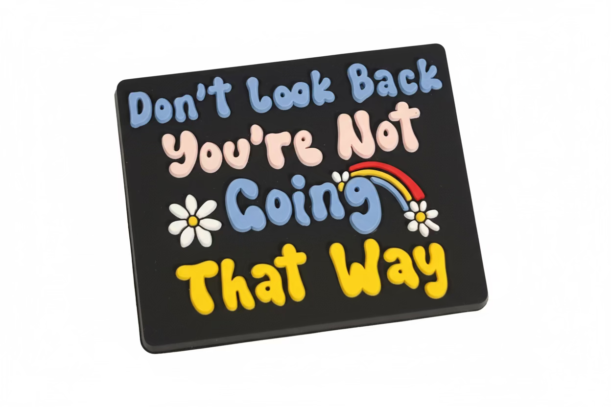 Don’t look back You’re not going that way - Focal Bead