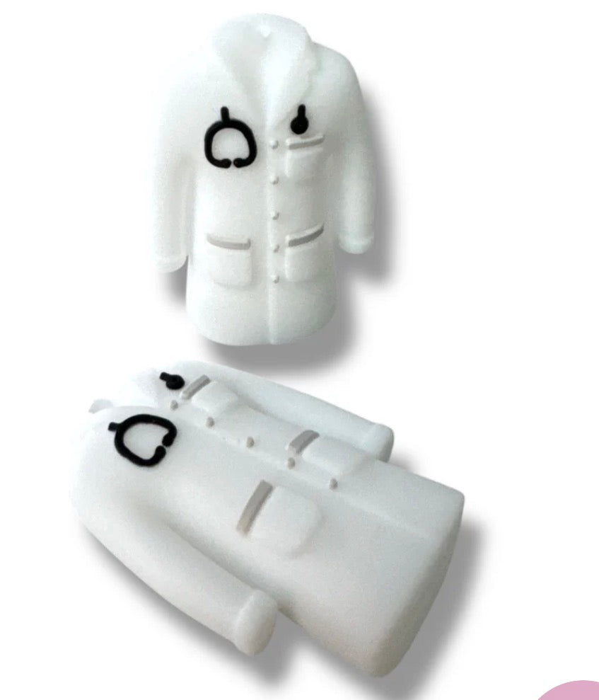 3D Doctors Coat - Focal Bead