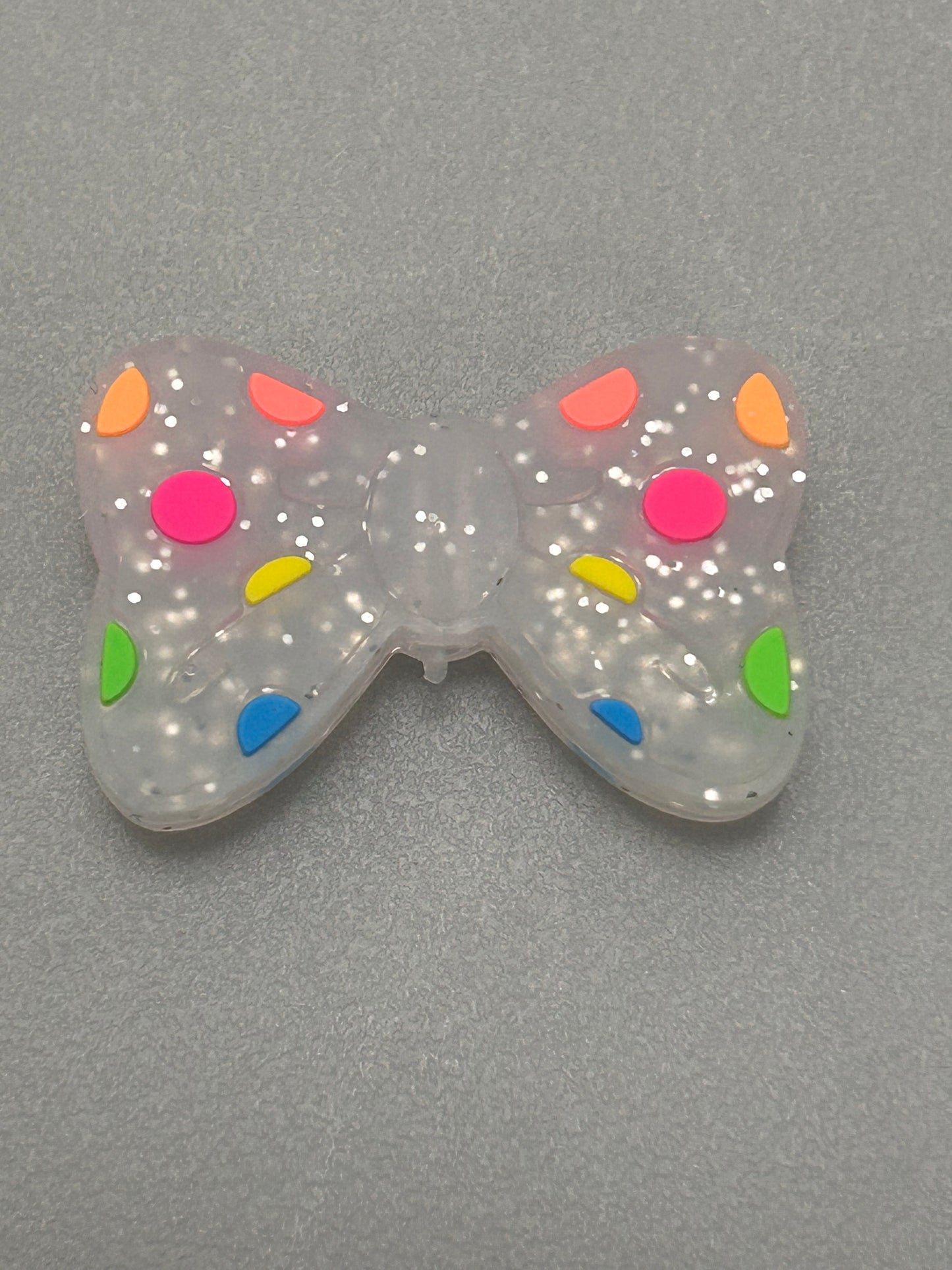 Bow w/fluorescent dots -Focal Bead