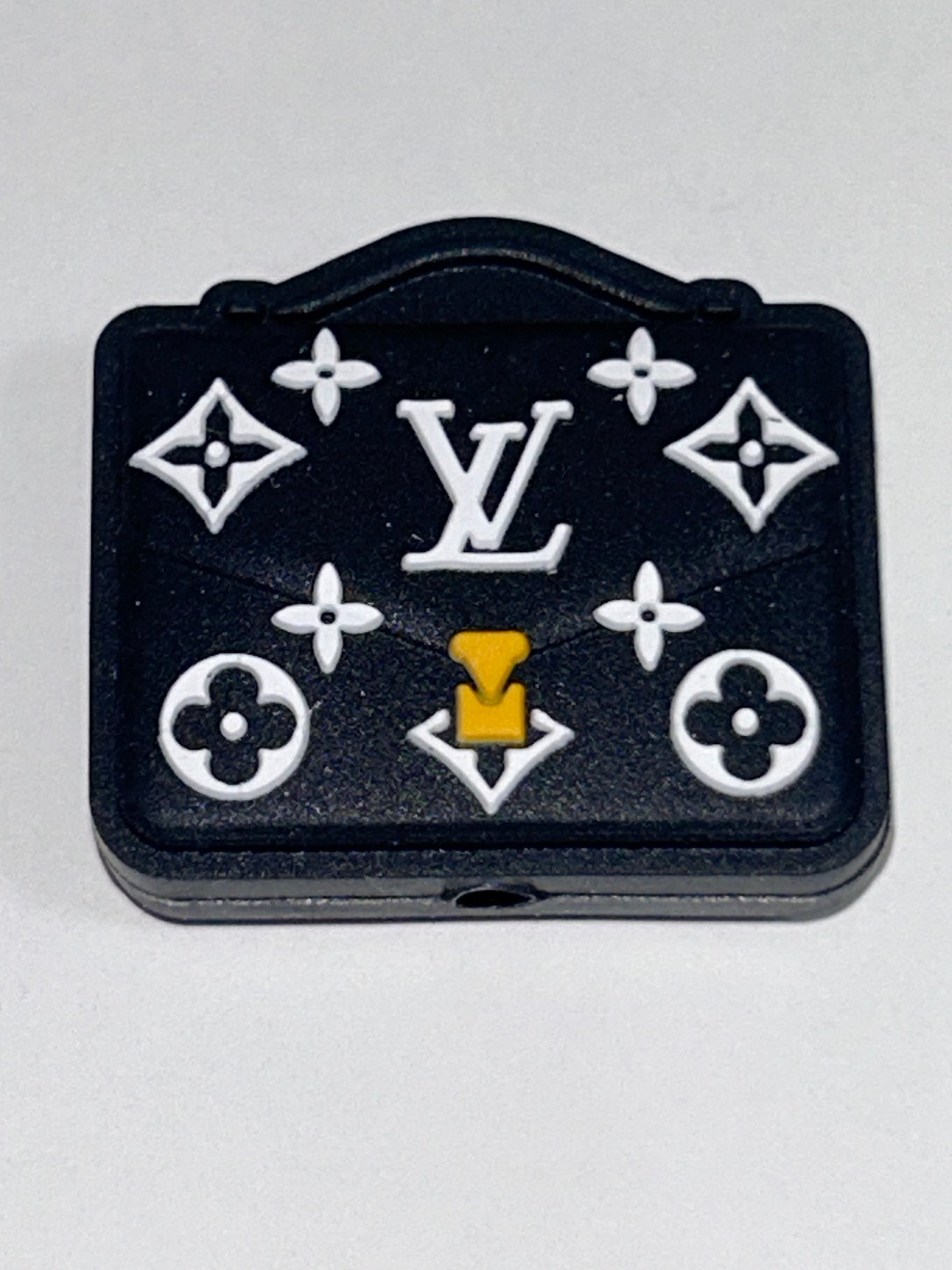 L Vee Handbags/Purse Silicone Focal Beads