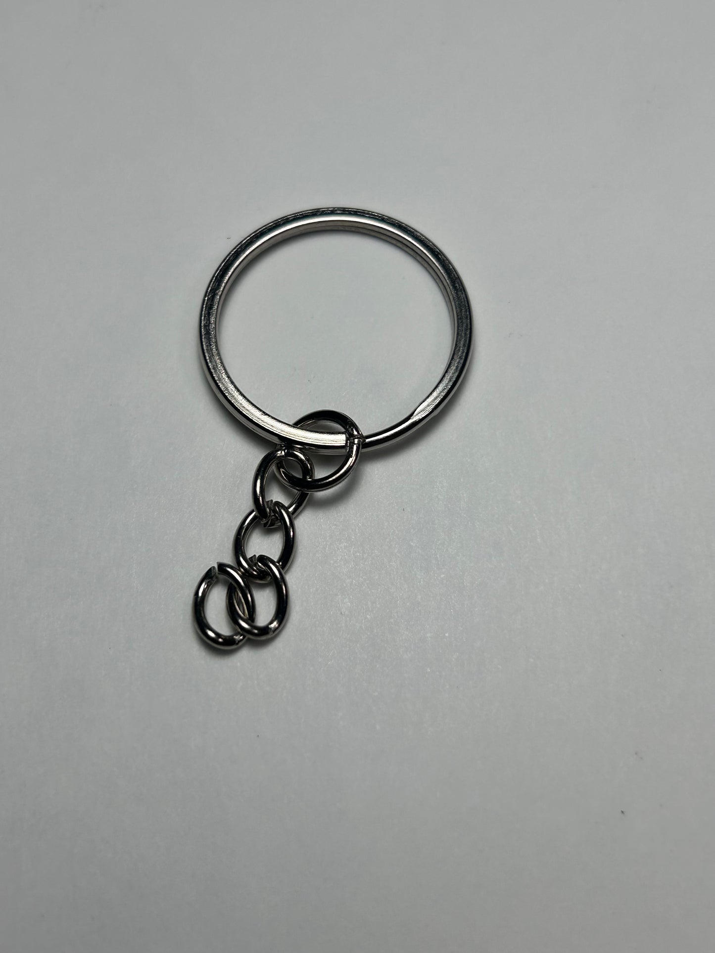 25mm Keyrings w/chain