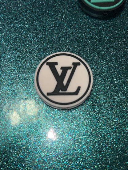 L Vee Round w/letters Silicone Focal Bead