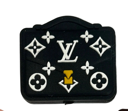 L Vee Purse short handle Focal Bead
