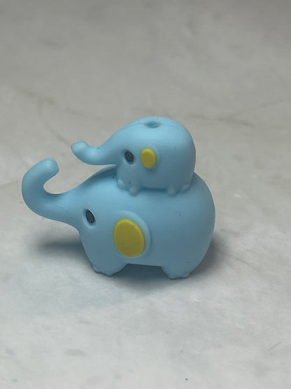 Elephant 3-D