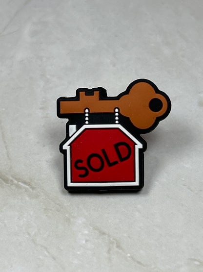 Realtor & Sold House w/key