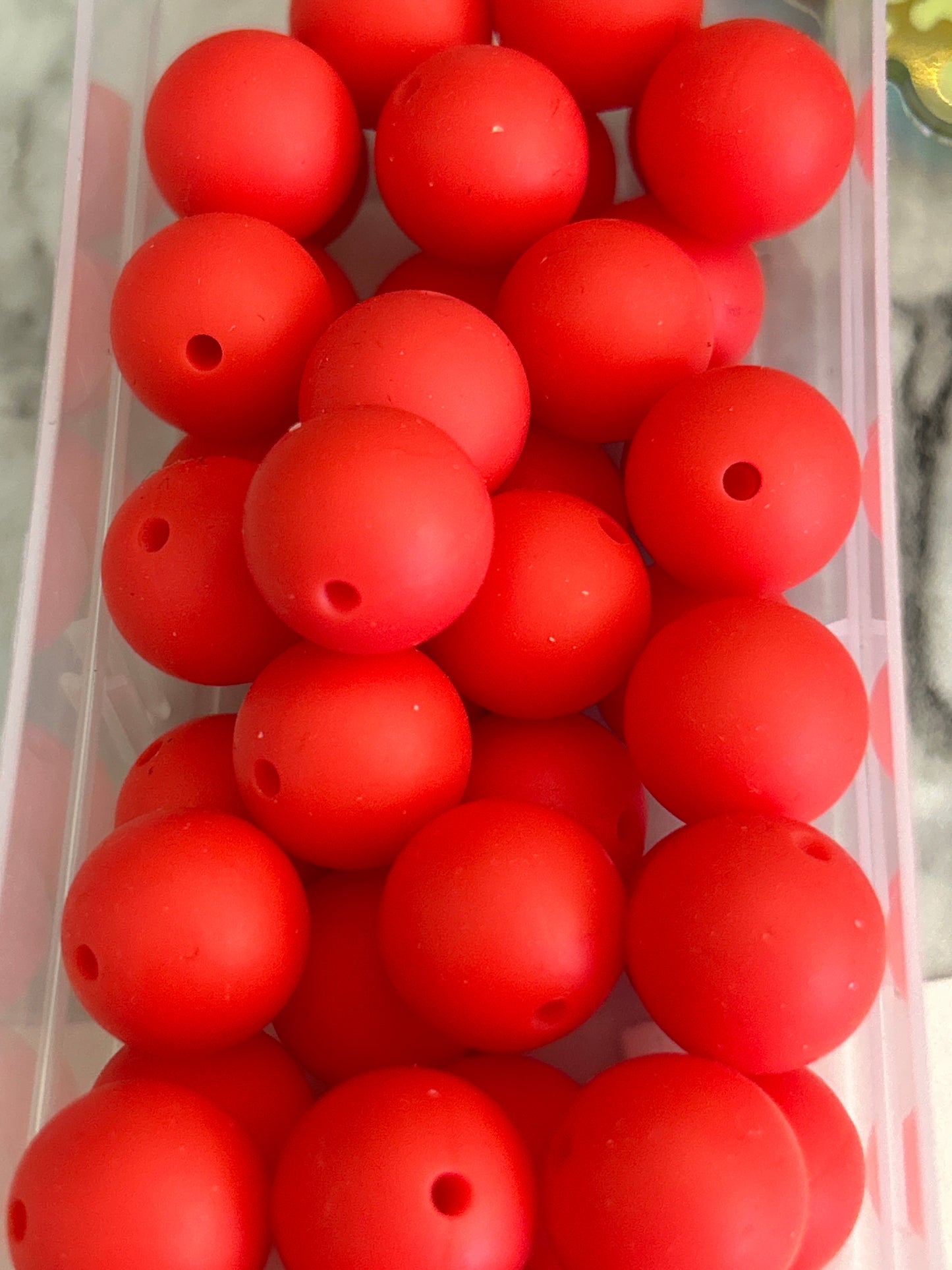 15mm Solid Round Beads (Various Colors)