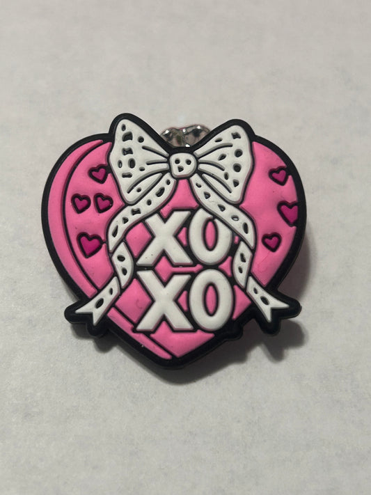 XoXo Pink heart w/bow - Silicone Focal Bead