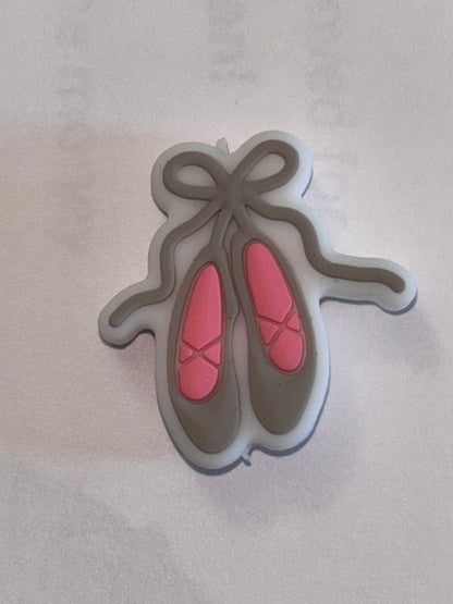 Ballet Shoes - grey/Pink Silicone focal bead