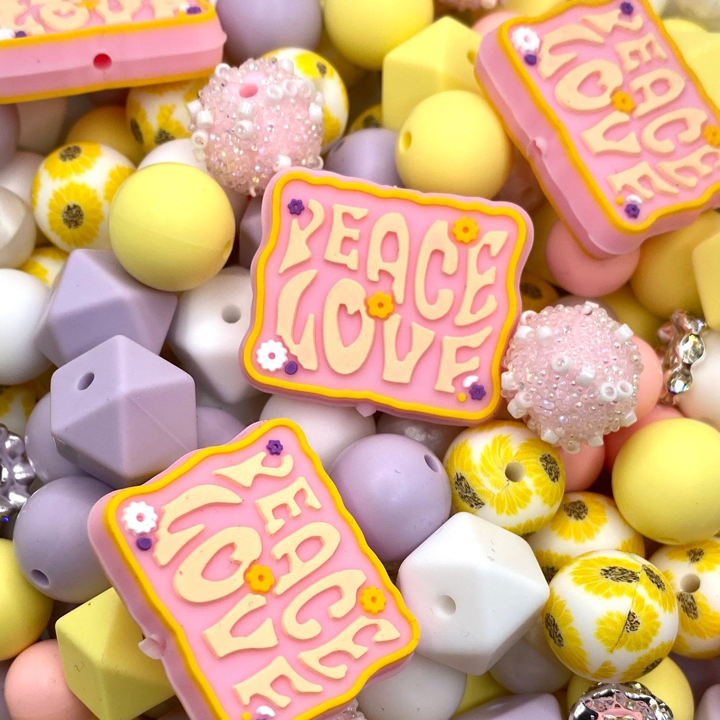 30pcs Bead Bundle 124